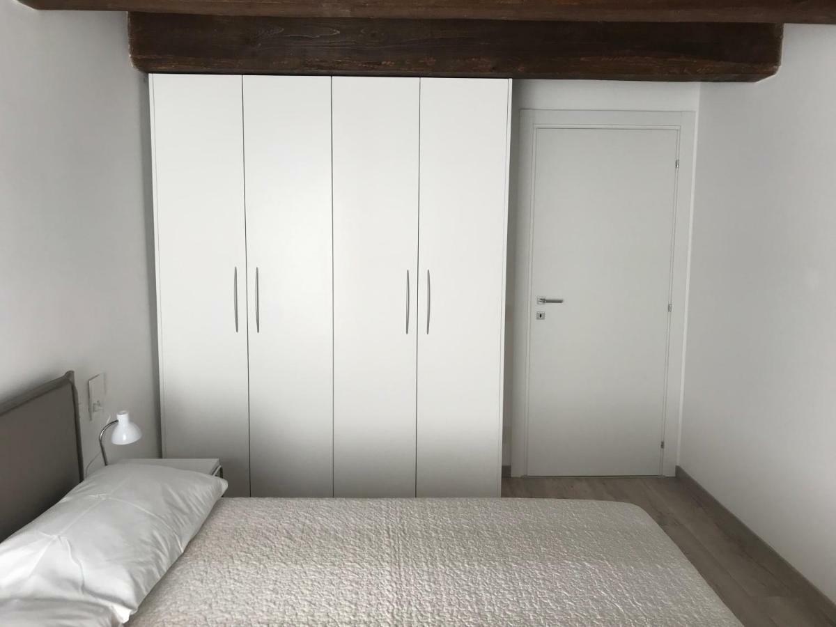 Appartement Moderno Affaccio Su Via Mazzini à Ferrare Extérieur photo