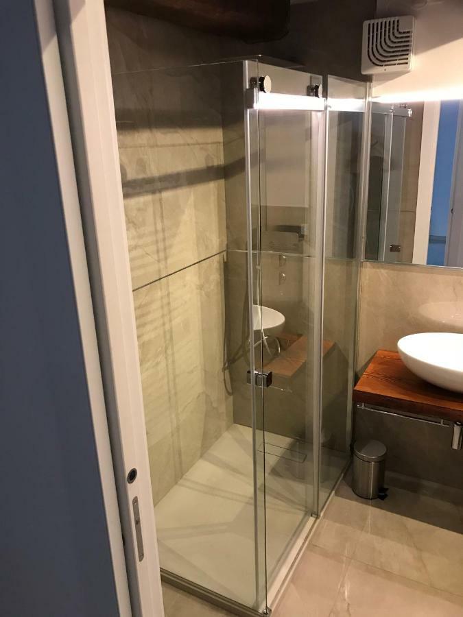 Appartement Moderno Affaccio Su Via Mazzini à Ferrare Extérieur photo